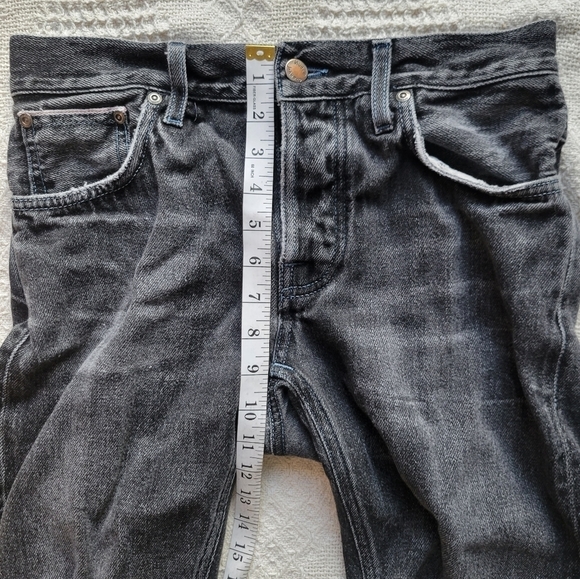 Nudie Black Distressed High-Waisted Cut Off Midi Jean Shorts with raw  hem - Picture 7 of 12